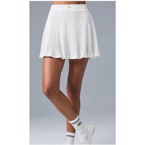 Women's ALO Yoga White Micro Plisse Tennis Skirt Built-In Shorts Size Large